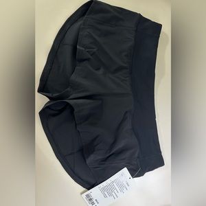 lululemon 2.5” black speed ups size 6 new with tags